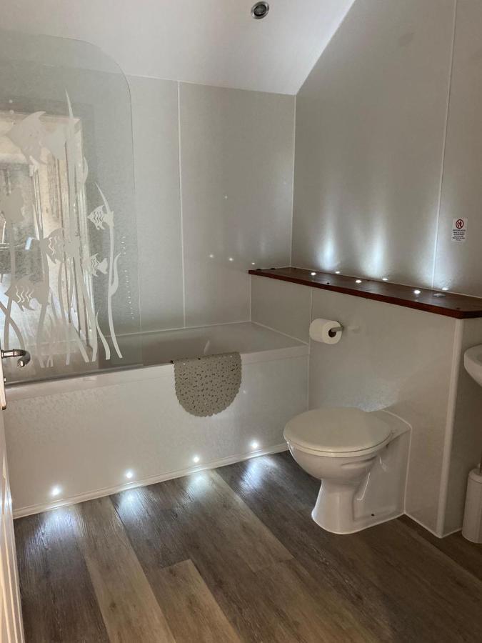 3 Sheraton Apartments Форт Уилям Екстериор снимка