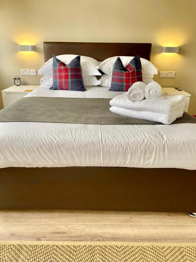 3 Sheraton Apartments Форт Уилям Екстериор снимка