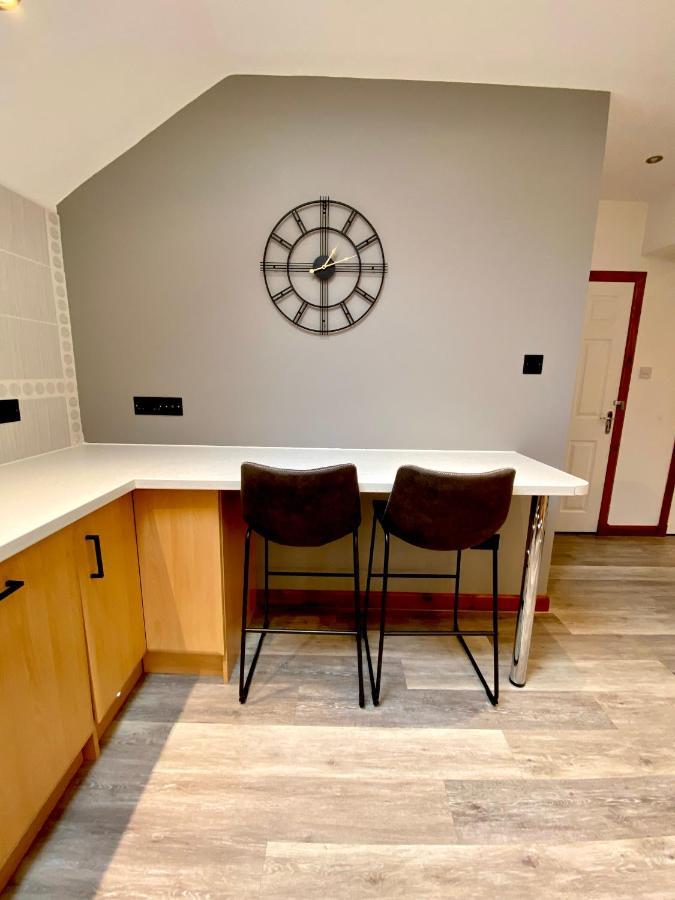 3 Sheraton Apartments Форт Уилям Екстериор снимка