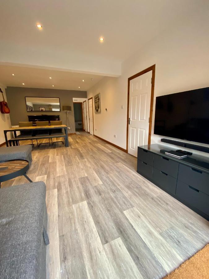 3 Sheraton Apartments Форт Уилям Екстериор снимка