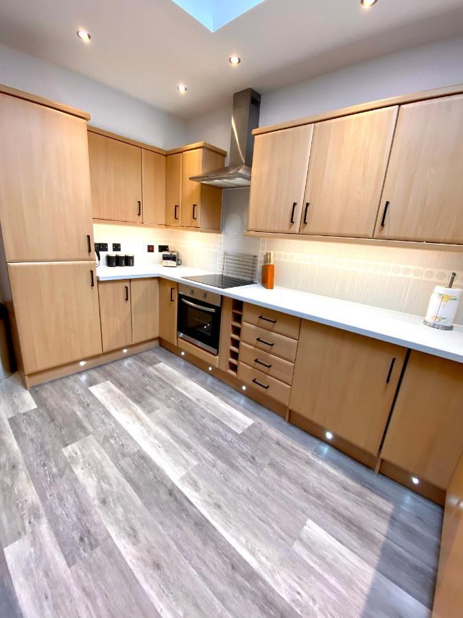3 Sheraton Apartments Форт Уилям Екстериор снимка